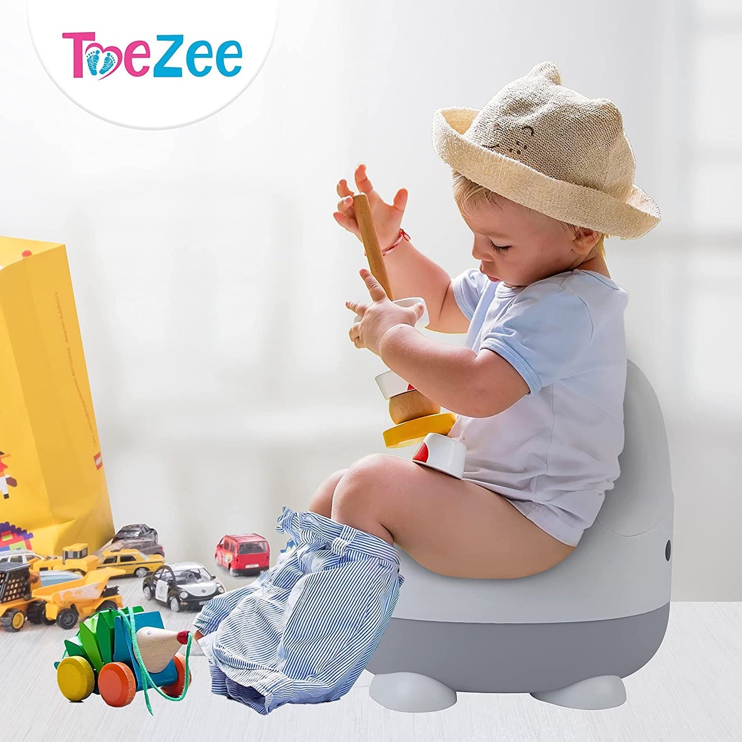 ToeZee Bunny Toddler Potty Training Toilet Seat - Comfortable Toddler Toilet Seat - Easy to Clean Removable Bowl - Non-Slip Kids Potty Chair - Toddler Potty Seat for Boys & Girls (Pink)