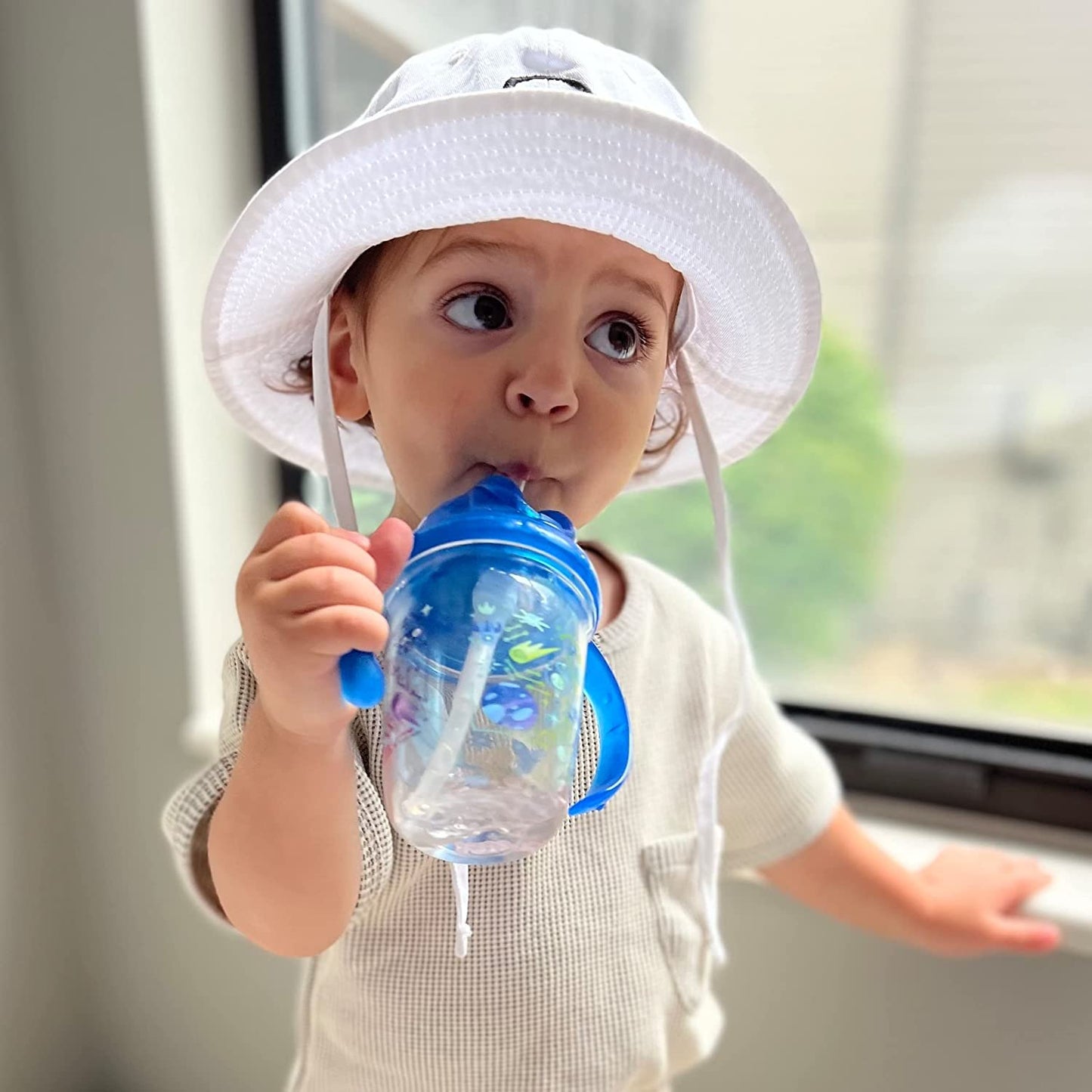 Nuby Tritan 2-Handle No-Spill Flip-it Fat Straw Printed Cup - 8oz/ 240 ml, 12+ Months, 1pk Prints May Vary